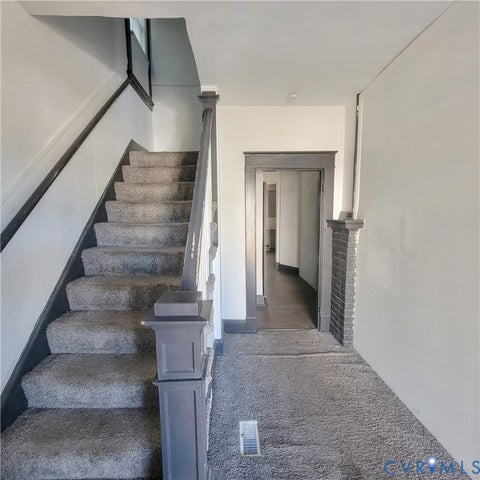 Tiny photo for 607 Pollock Street, Richmond, VA 23222 (MLS # 2628615)