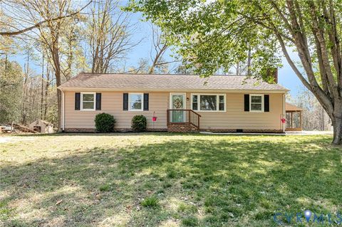 Photo of 17505 Sadberg Drive, Petersburg, VA 23803 (MLS # 2608047)