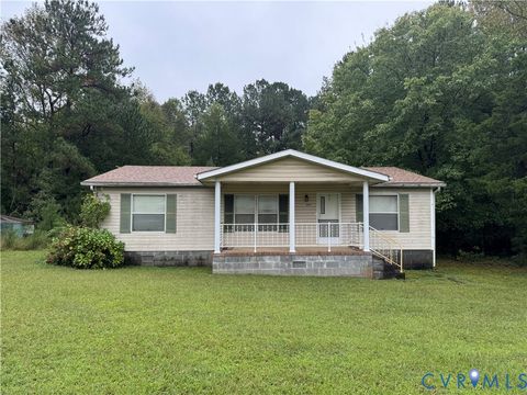 Photo of 832 Evans Creek Road, Brodnax, VA 23920 (MLS # 2611890)
