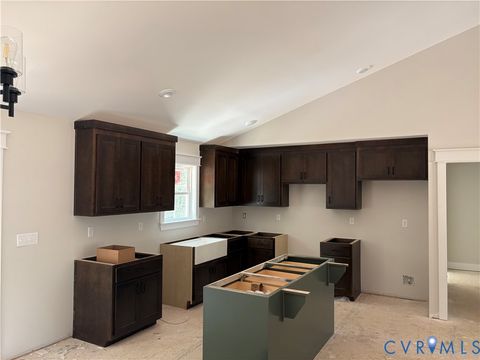Tiny photo for 15135 Lebanon Road, Disputanta, VA 23842 (MLS # 2618730)