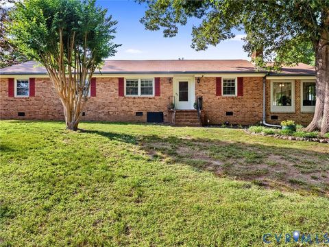 Photo of 7188 Loralea Drive, Mechanicsville, VA 23111 (MLS # 2616656)