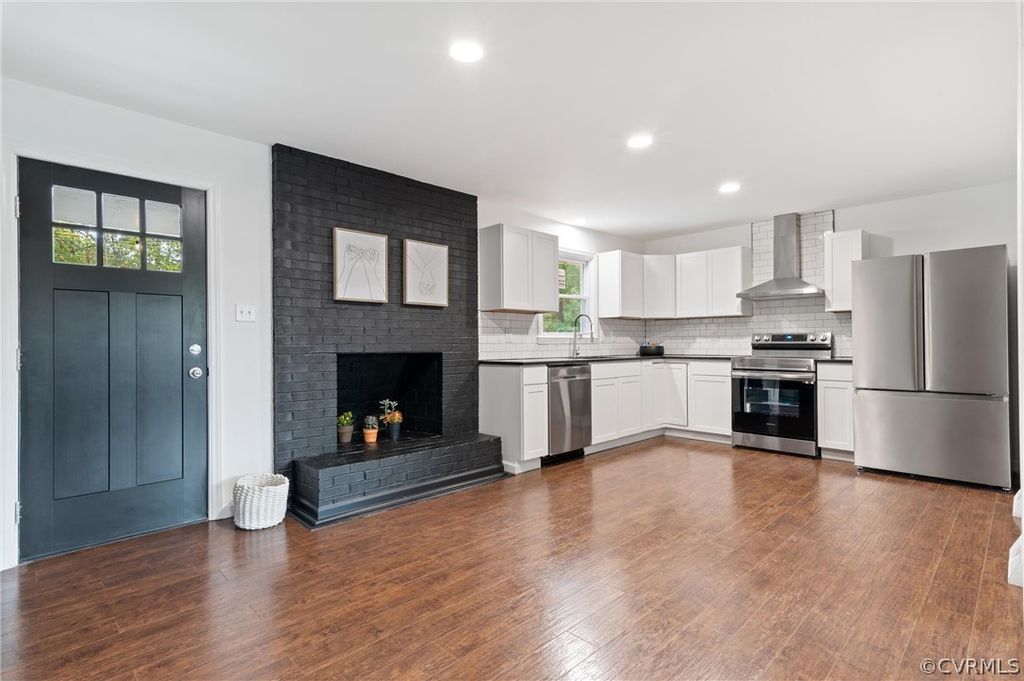 Photo for 18725 Flatfoot Road, Dinwiddie, VA 23841 (MLS # 2227172)