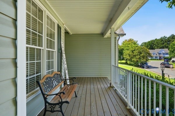 612 Green Garden Circle Circle
