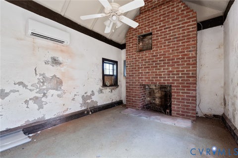 Tiny photo for 13085 W James Anderson Highway, Buckingham, VA 23921 (MLS # 2624814)