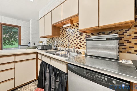 Tiny photo for 336 Southern Court, Highland Springs, VA 23075 (MLS # 2626605)