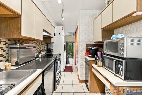 Tiny photo for 336 Southern Court, Highland Springs, VA 23075 (MLS # 2626605)