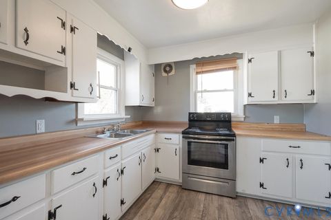 Tiny photo for 1715 W City Point Road, Hopewell, VA 23860 (MLS # 2532295)