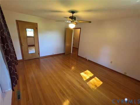 Tiny photo for 3511 New Kent Highway, Quinton, VA 23141 (MLS # 2617360)
