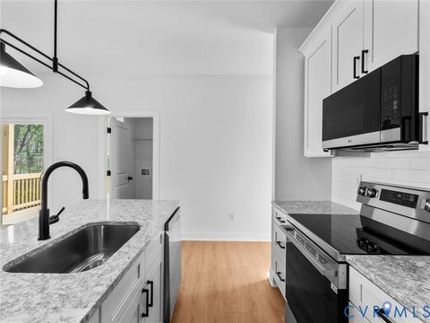 Tiny photo for 5500 Hemlock Road, Quinton, VA 23141 (MLS # 2608525)