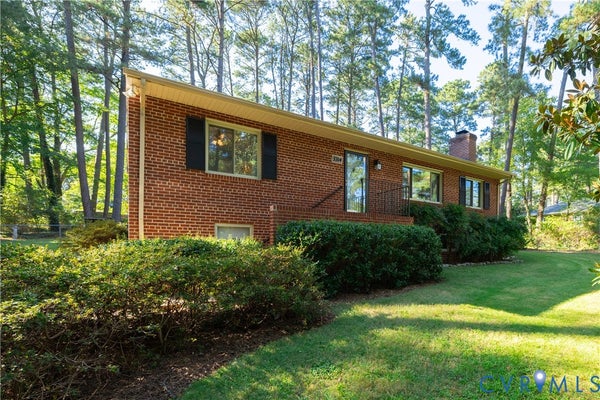 3314 RIVERVIEW DR, RICHMOND, VA 23225 - Image ff7e2dc2823806be1807e71ff26929a9/2055370428