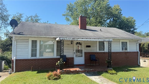 Tiny photo for 507 Armstead Avenue, Martinsville, VA 24112 (MLS # 2626432)