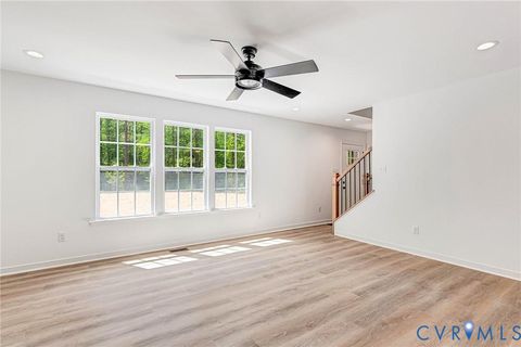 Tiny photo for 120 W New Providence Drive, Ruther Glen, VA 22546 (MLS # 2614814)