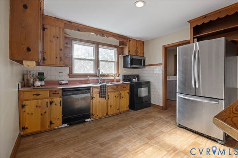 Tiny photo for 9834 N Wagstaff Circle, Mechanicsville, VA 23236 (MLS # 2628141)