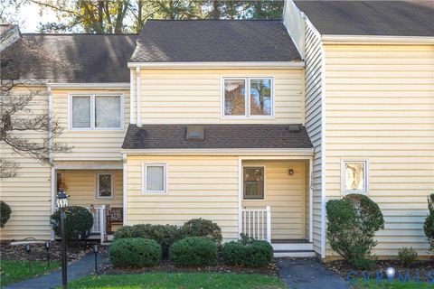 Photo of 1720 Early Settlers Road, North Chesterfield, VA 23235 (MLS # 2530891)