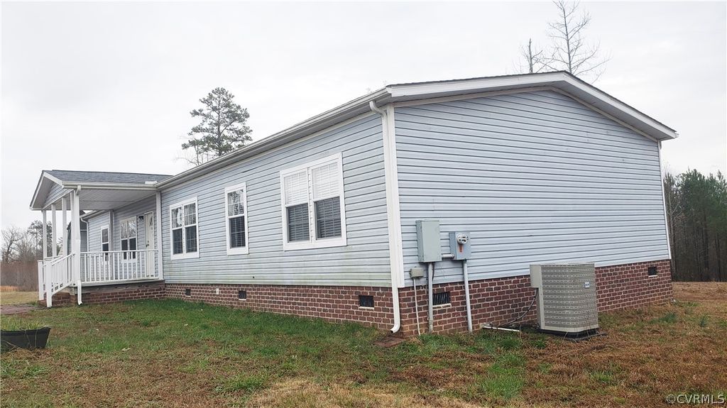 Photo for 7215 Lunenburg County Rd Rd, Keysville, VA 23947 (MLS # 2232108)