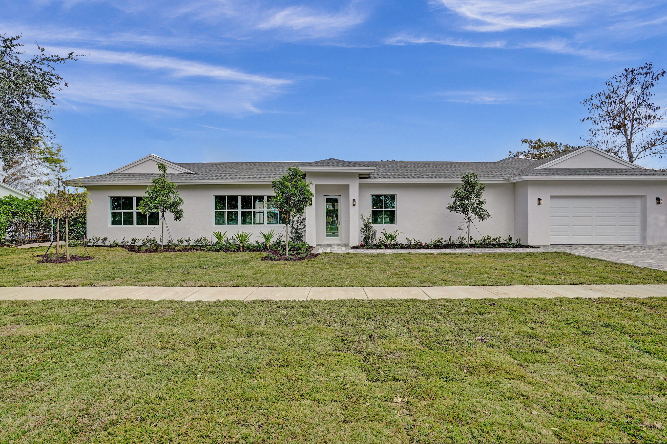 1674 Dorchester Place, Wellington, Palm Beach County, Florida - 4 Bedrooms  
3.5 Bathrooms - 