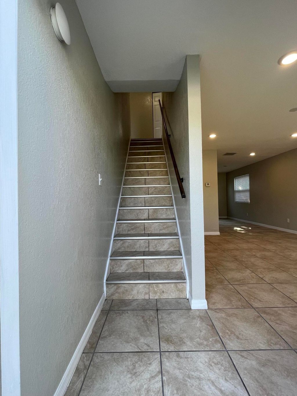 Photo of 2886 Harson Way, Fort Pierce, FL 34946 (MLS # RX-10899157)