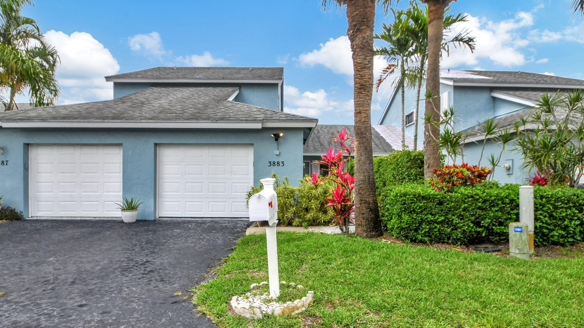 Property for Sale at 3883 Island Club Circle, Lake Worth, Palm Beach County, Florida - Bedrooms: 3 
Bathrooms: 2.5  - $370,000