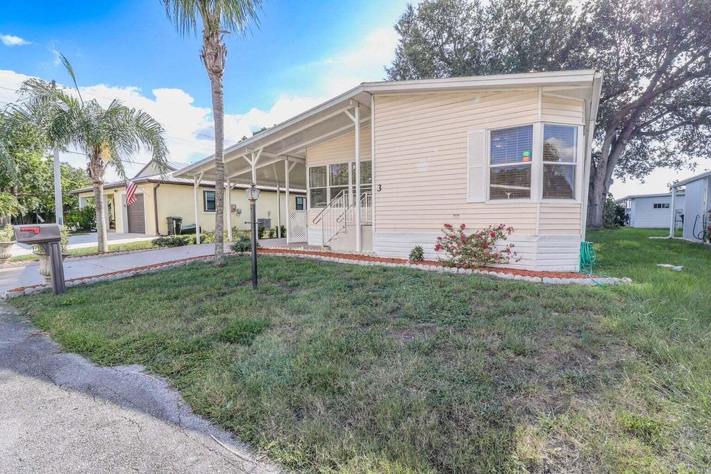 Photo of 3 Espanola Lane, Port Saint Lucie, FL 34952 (MLS # RX-11115063)