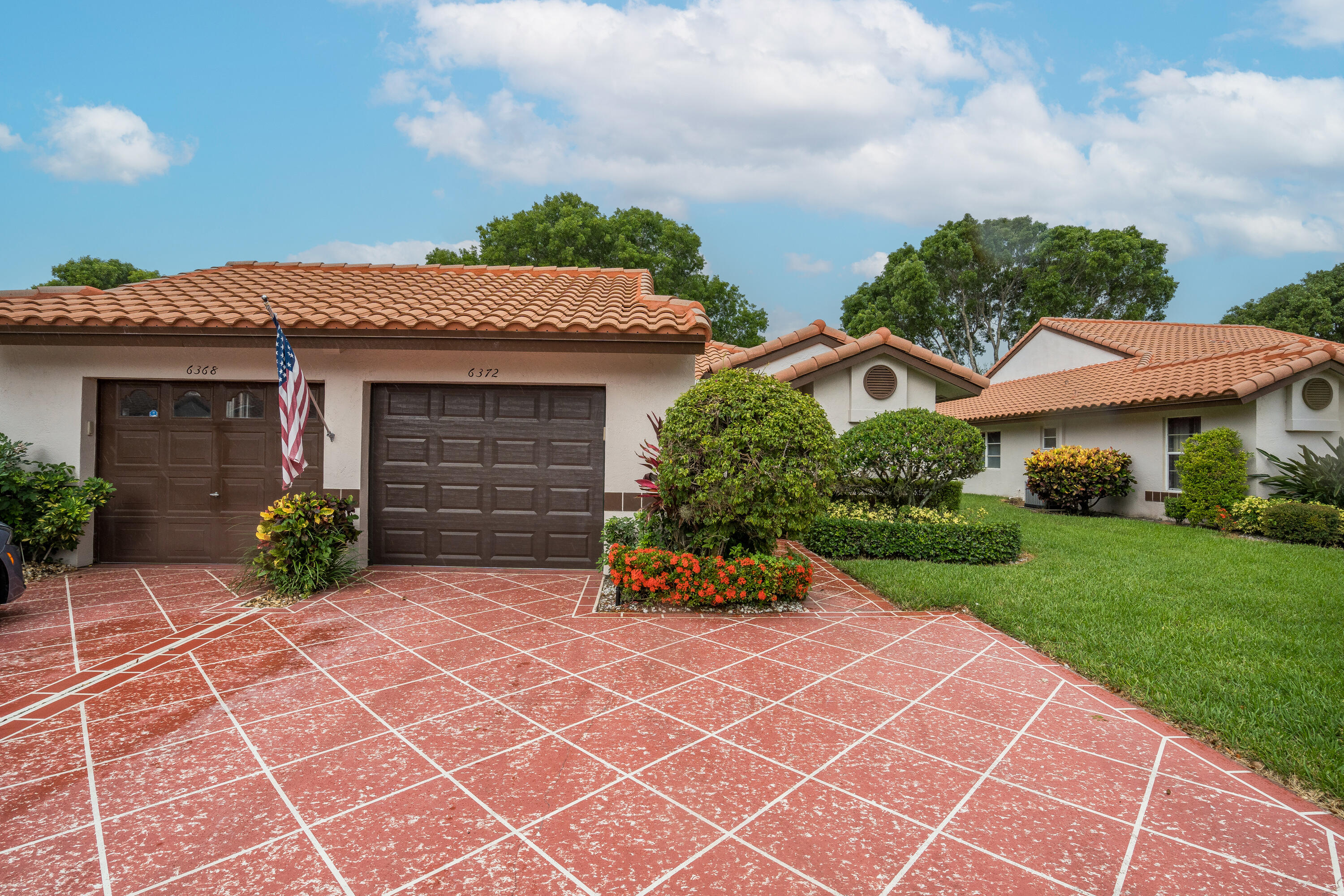 Property for Sale at 6372 Mill Pointe Circle, Delray Beach, Palm Beach County, Florida - Bedrooms: 2 
Bathrooms: 2  - $529,000