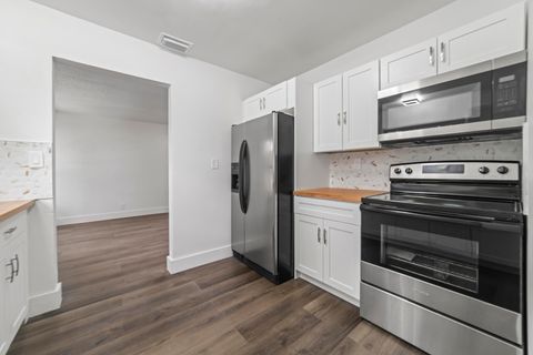 Tiny photo for 2961 NW 26th Street NW, Oakland Park, FL 33311 (MLS # RX-11119458)