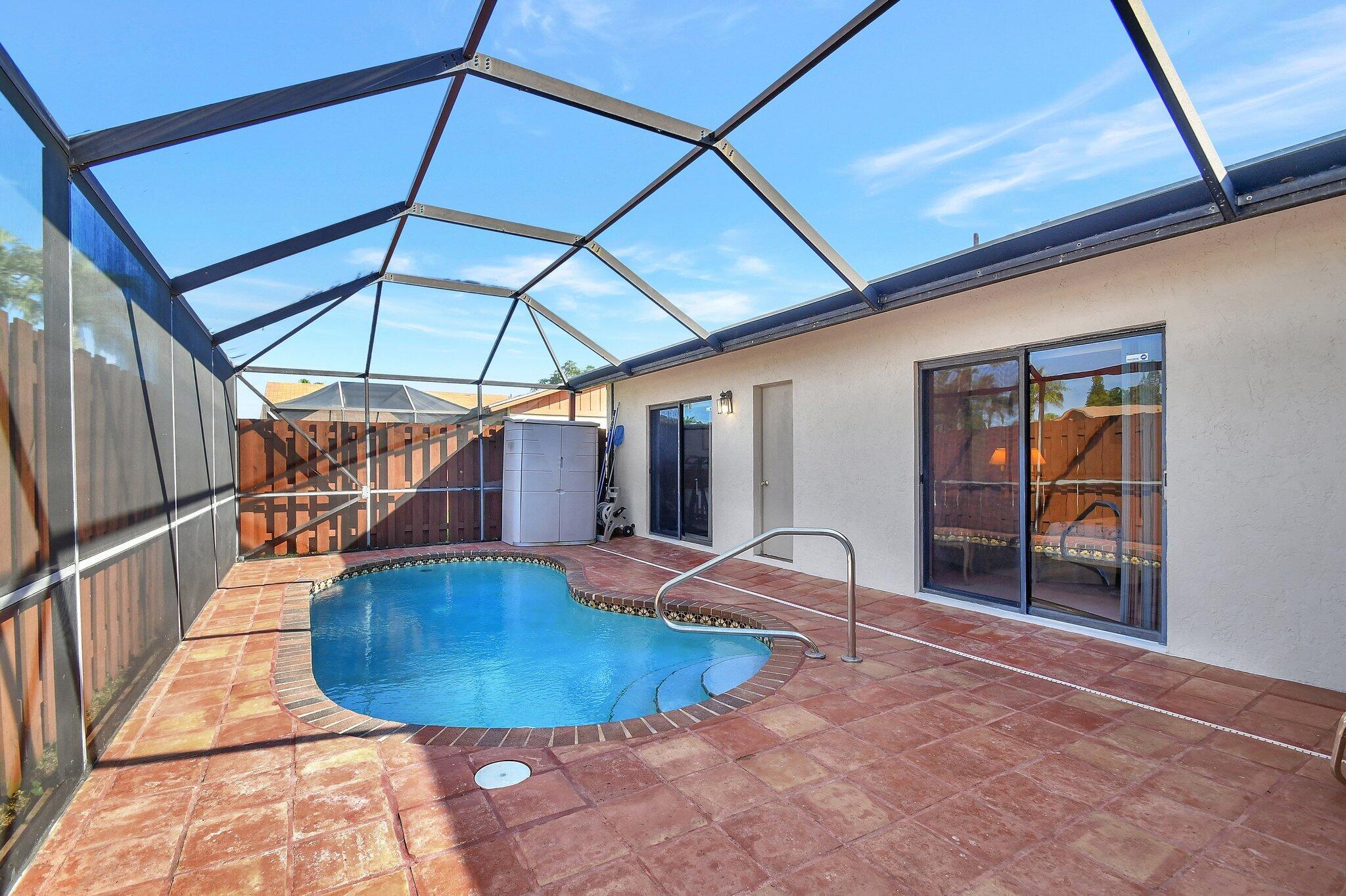 1141 Summit Place Circle A, West Palm Beach, Palm Beach County, Florida - 3 Bedrooms  
2 Bathrooms - 