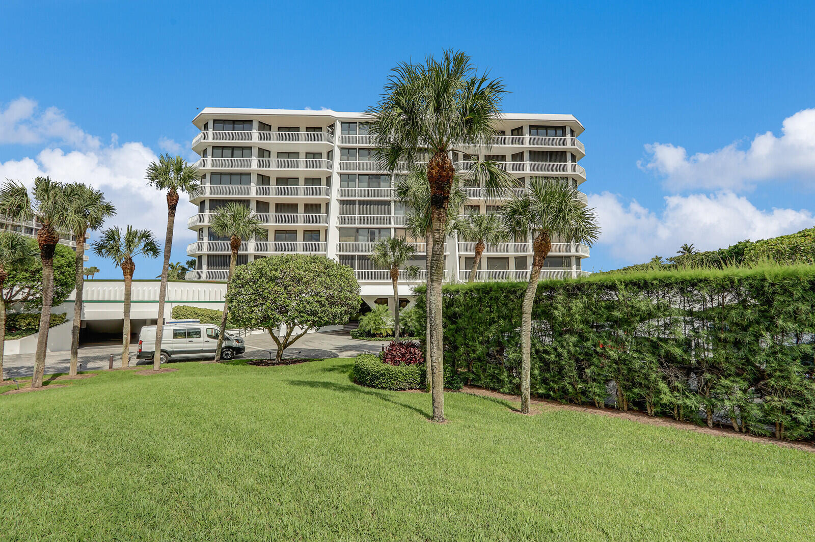 2100 S Ocean Boulevard 102-S, Palm Beach, Palm Beach County, Florida - 2 Bedrooms  
2.5 Bathrooms - 