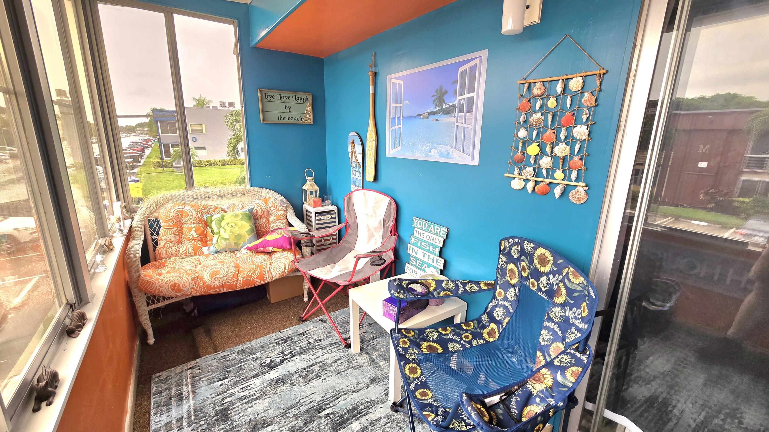 670 Flanders N 670, Delray Beach, Palm Beach County, Florida - 1 Bedrooms  
1.5 Bathrooms - 