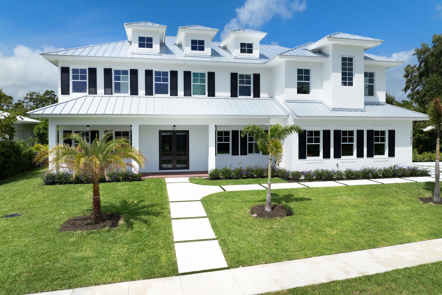 11823 Lake Shore Place, North Palm Beach, Miami-Dade County, Florida - 5 Bedrooms  
5.5 Bathrooms - 