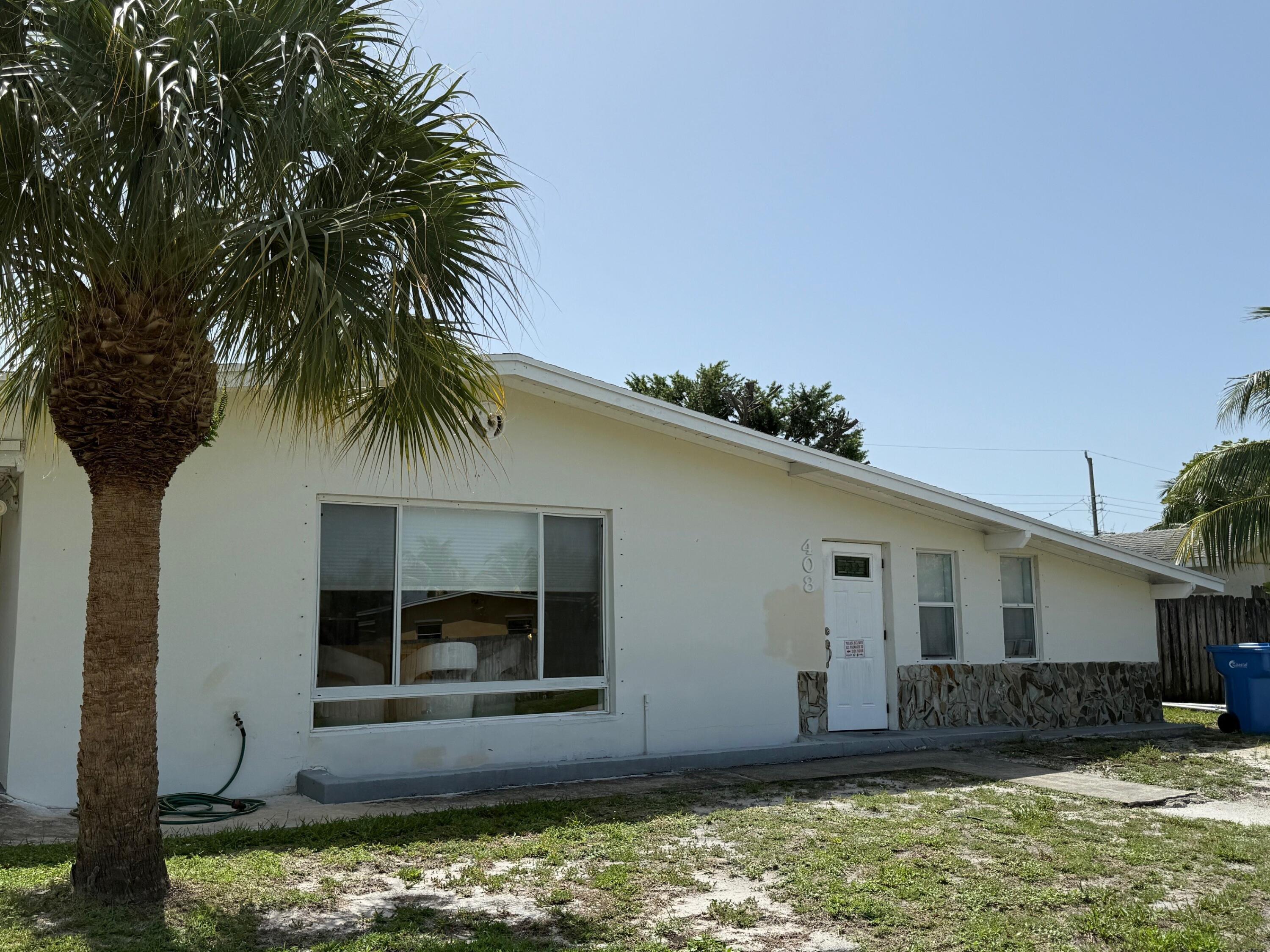 Property for Sale at 408 S 9th Street, Lantana, Palm Beach County, Florida - Bedrooms: 3 
Bathrooms: 2  - $435,900
