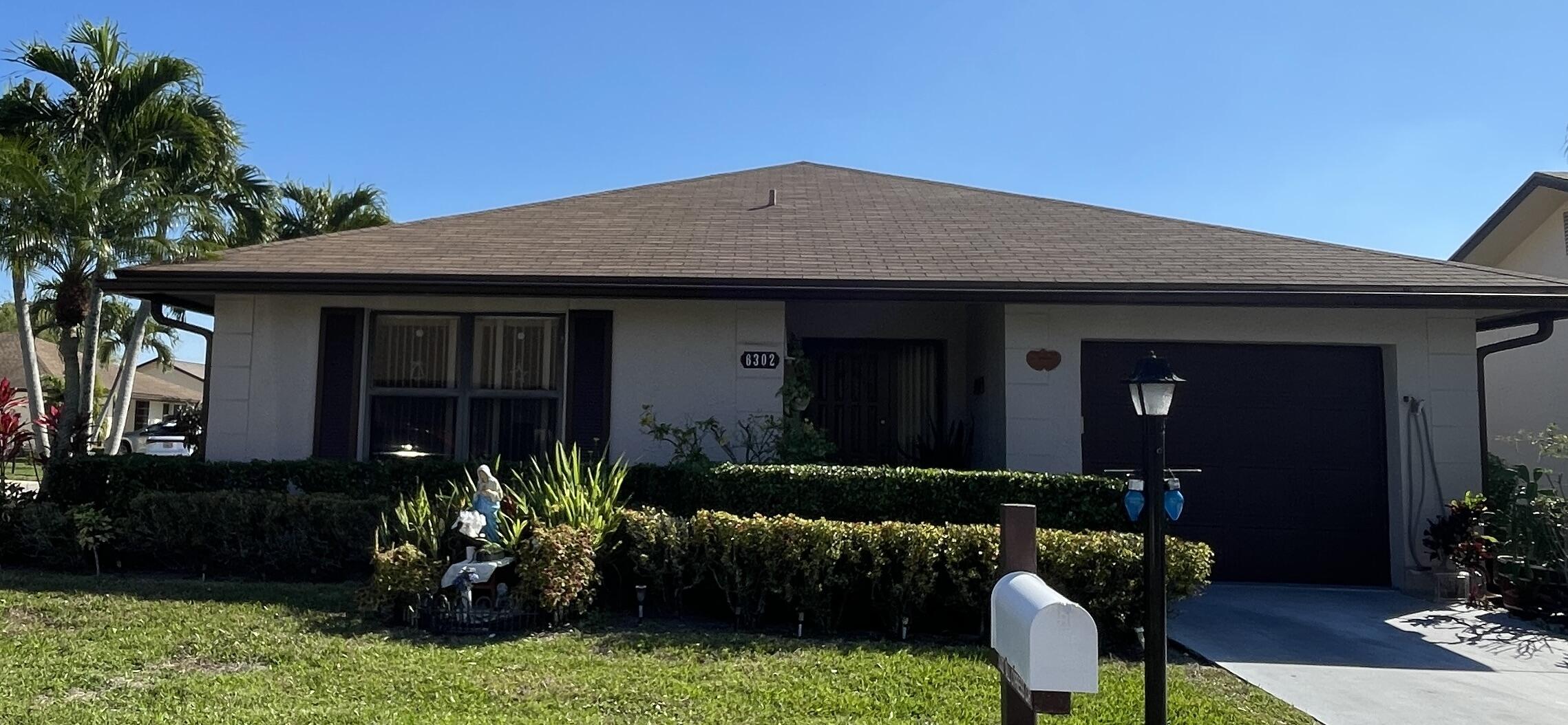 Photo 1 of 6302 Tall Cypress Circle, Greenacres, Florida, $315,000, Web #: 11069231