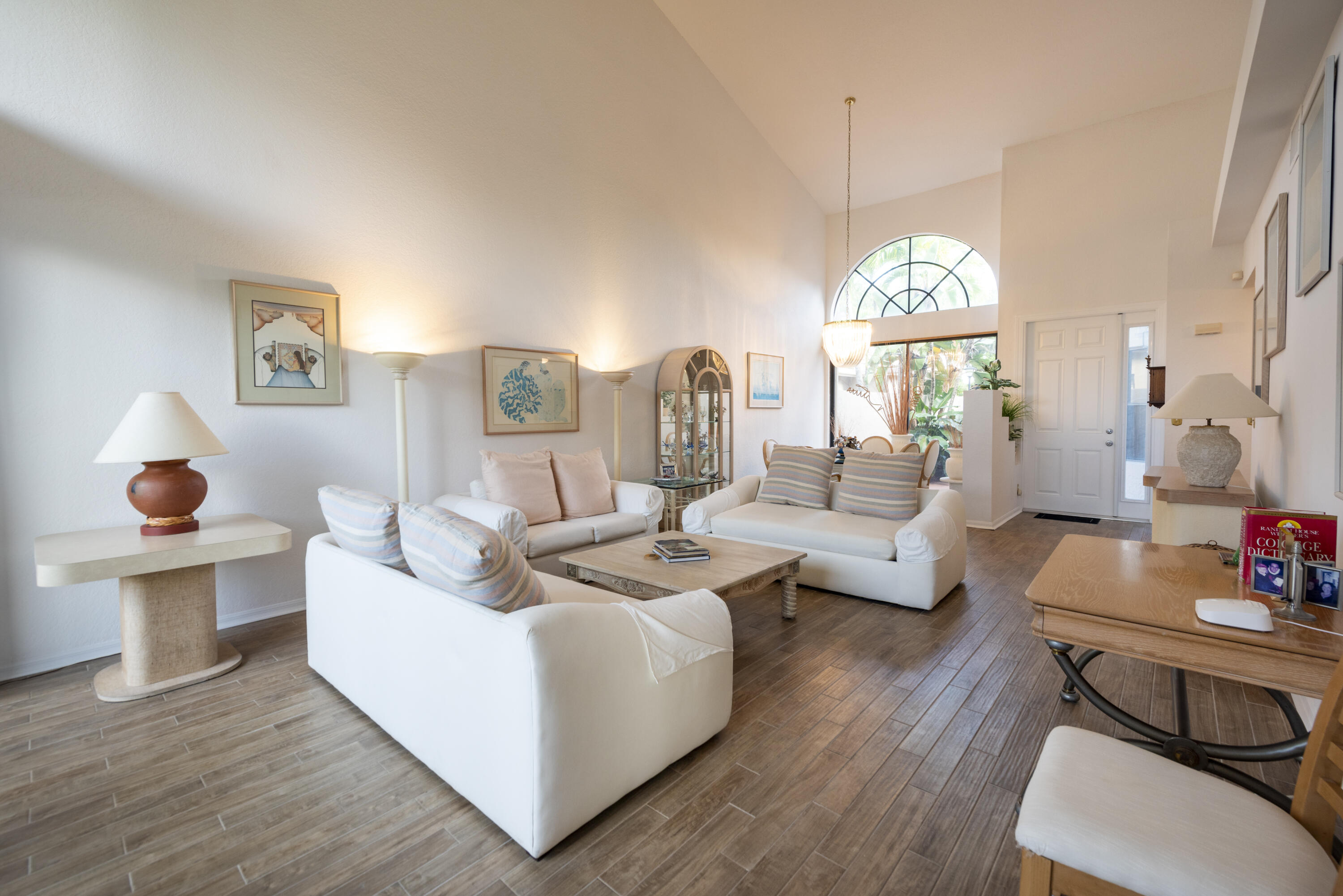 Property for Sale at 5315 Monterey Circle B, Delray Beach, Palm Beach County, Florida - Bedrooms: 3 
Bathrooms: 2.5  - $524,000
