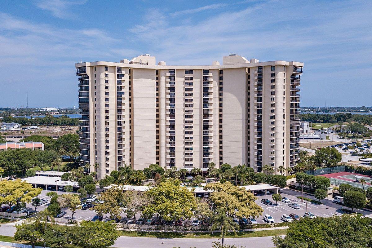 Property for Sale at 2480 Presidential Way 204, West Palm Beach, Palm Beach County, Florida - Bedrooms: 3 
Bathrooms: 3  - $475,000