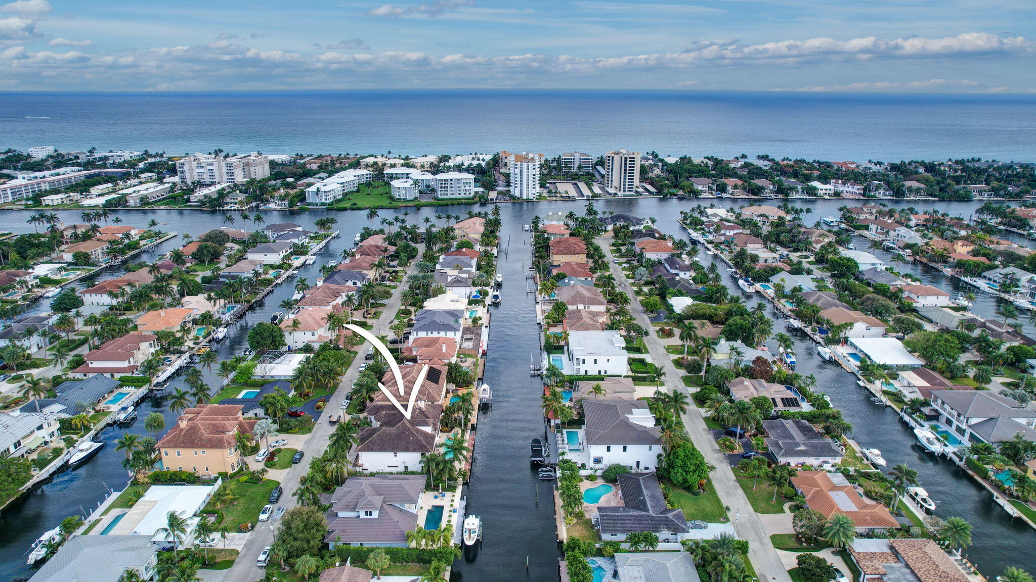 932 Banyan Drive, Delray Beach, Palm Beach County, Florida - 7 Bedrooms  
7.5 Bathrooms - 