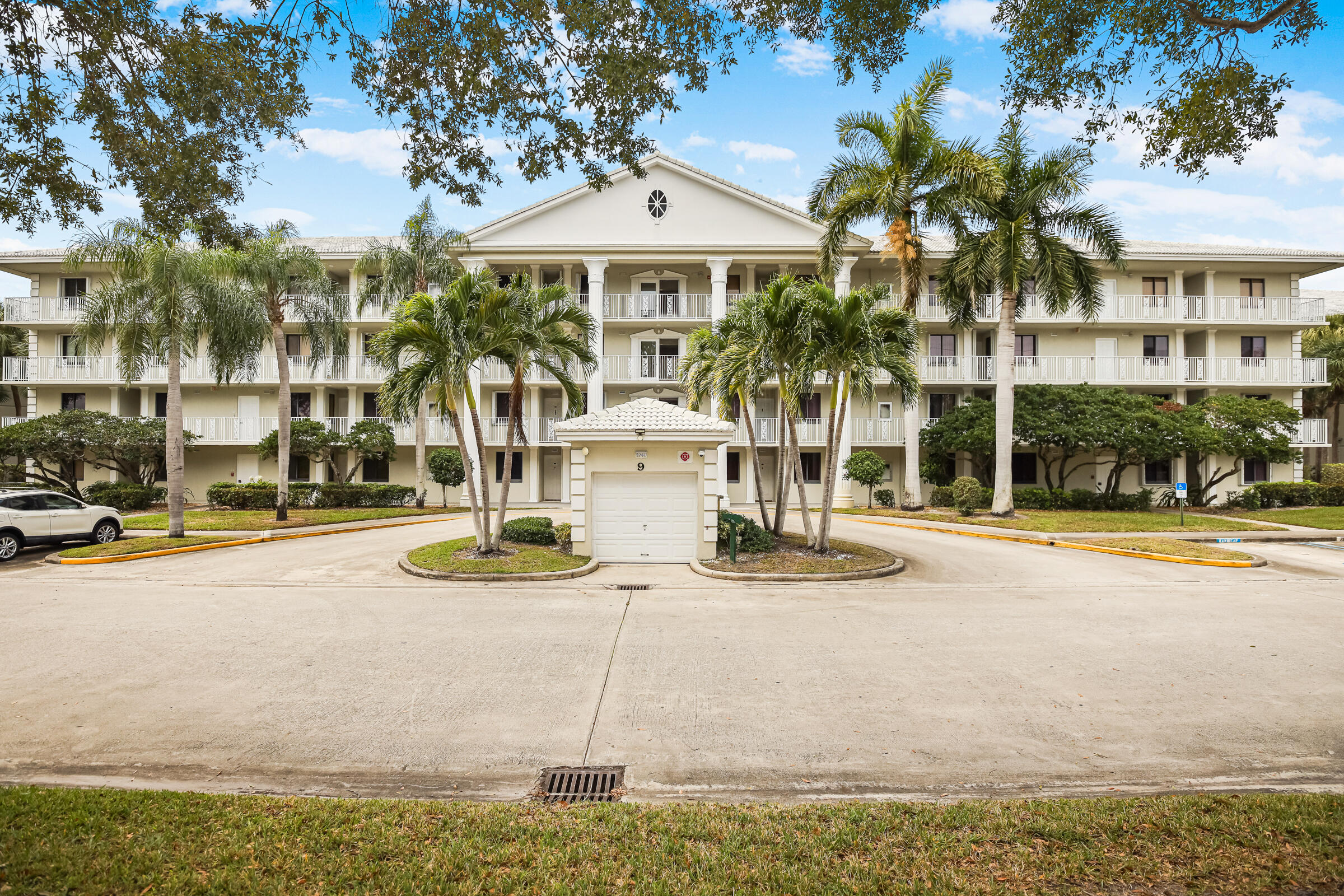 2761 Village Boulevard 405, West Palm Beach, Palm Beach County, Florida - 2 Bedrooms  
2 Bathrooms - 