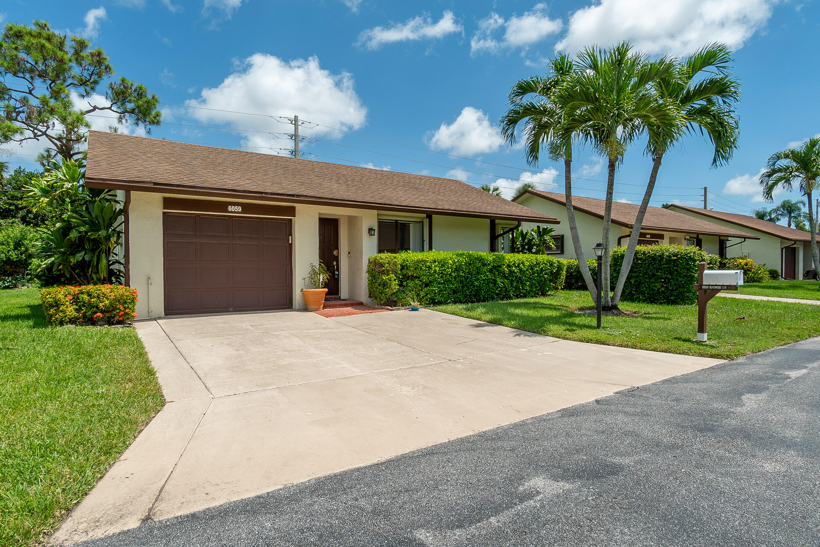 6059 Olivewood Circle, Greenacres, Palm Beach County, Florida - 2 Bedrooms  
2 Bathrooms - 