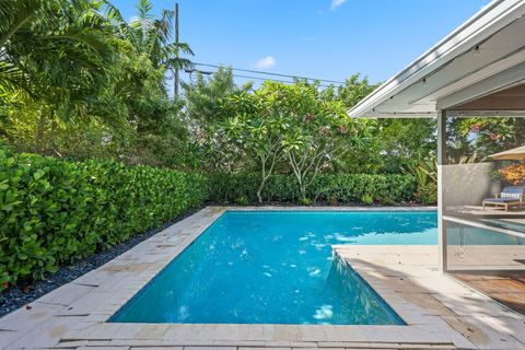 Tiny photo for 926 SW 1st Street, Boca Raton, FL 33486 (MLS # RX-11118826)