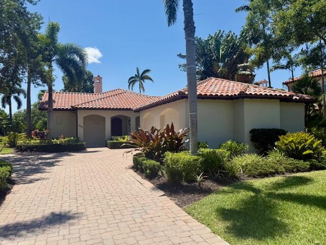 204 Royal Tern Court, Jupiter, Palm Beach County, Florida - 2 Bedrooms  
2.5 Bathrooms - 