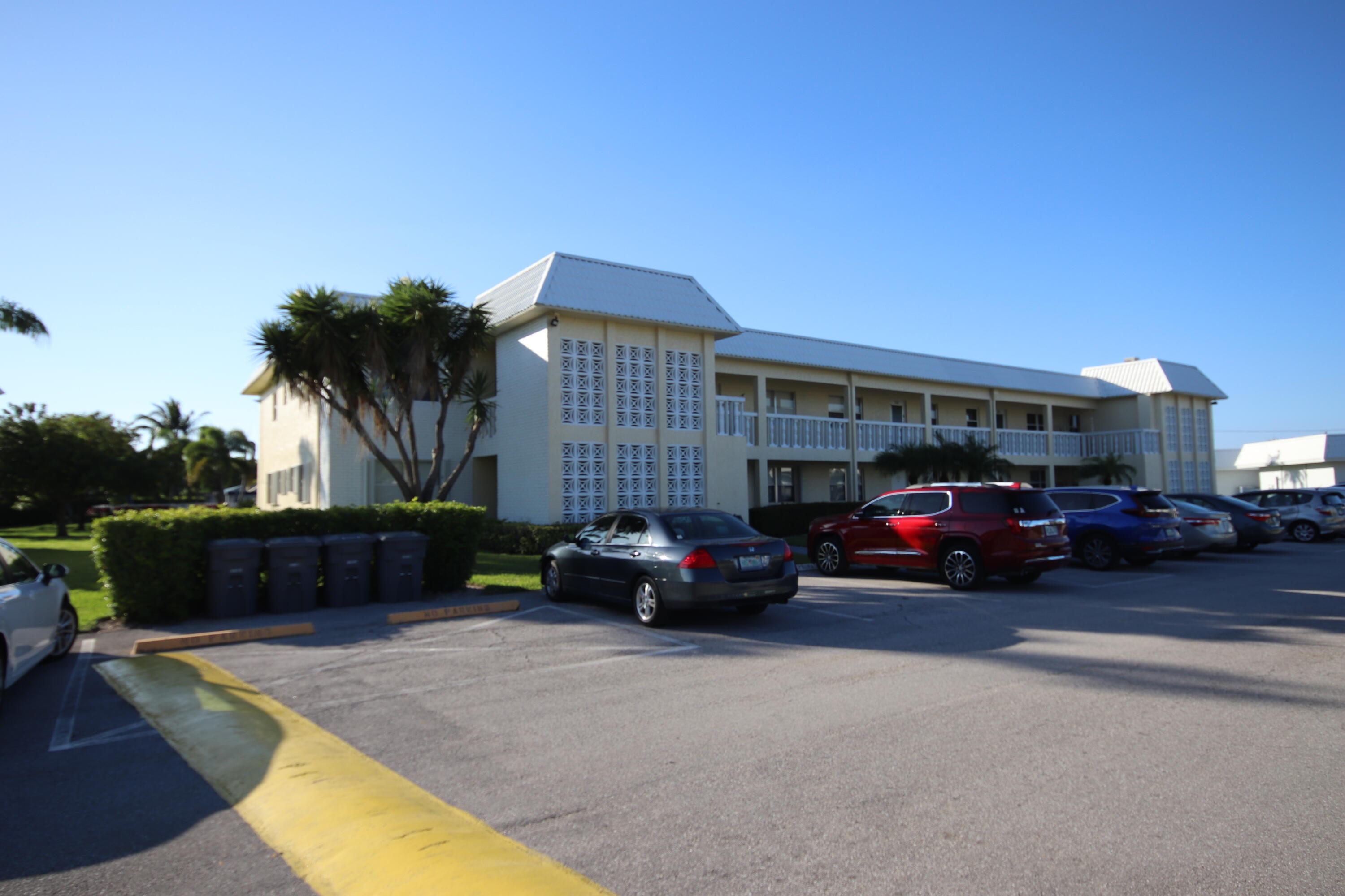 Property for Sale at 9842 Marina Boulevard 711, Boca Raton, Palm Beach County, Florida - Bedrooms: 2 
Bathrooms: 2  - $159,900