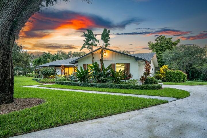 Photo 1 of 2765 14th St, Miami, Florida, $625,000, Web #: 11041400