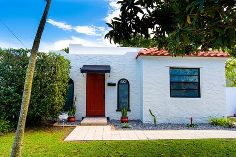 Photo of 506 Hampton Road, West Palm Beach, FL 33405 (MLS # RX-11126134)