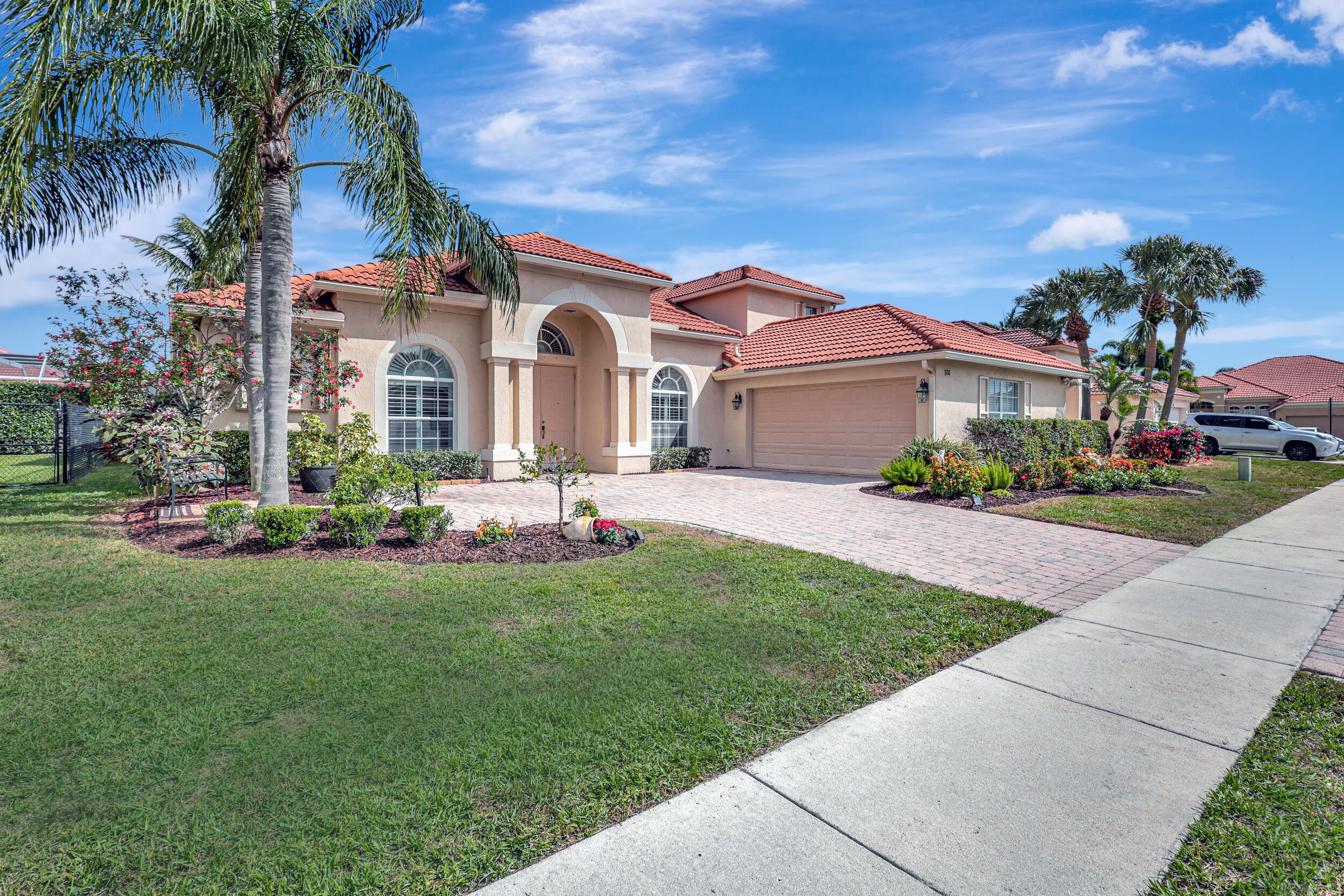3710 Victoria Road, West Palm Beach, Palm Beach County, Florida - 5 Bedrooms  
4 Bathrooms - 