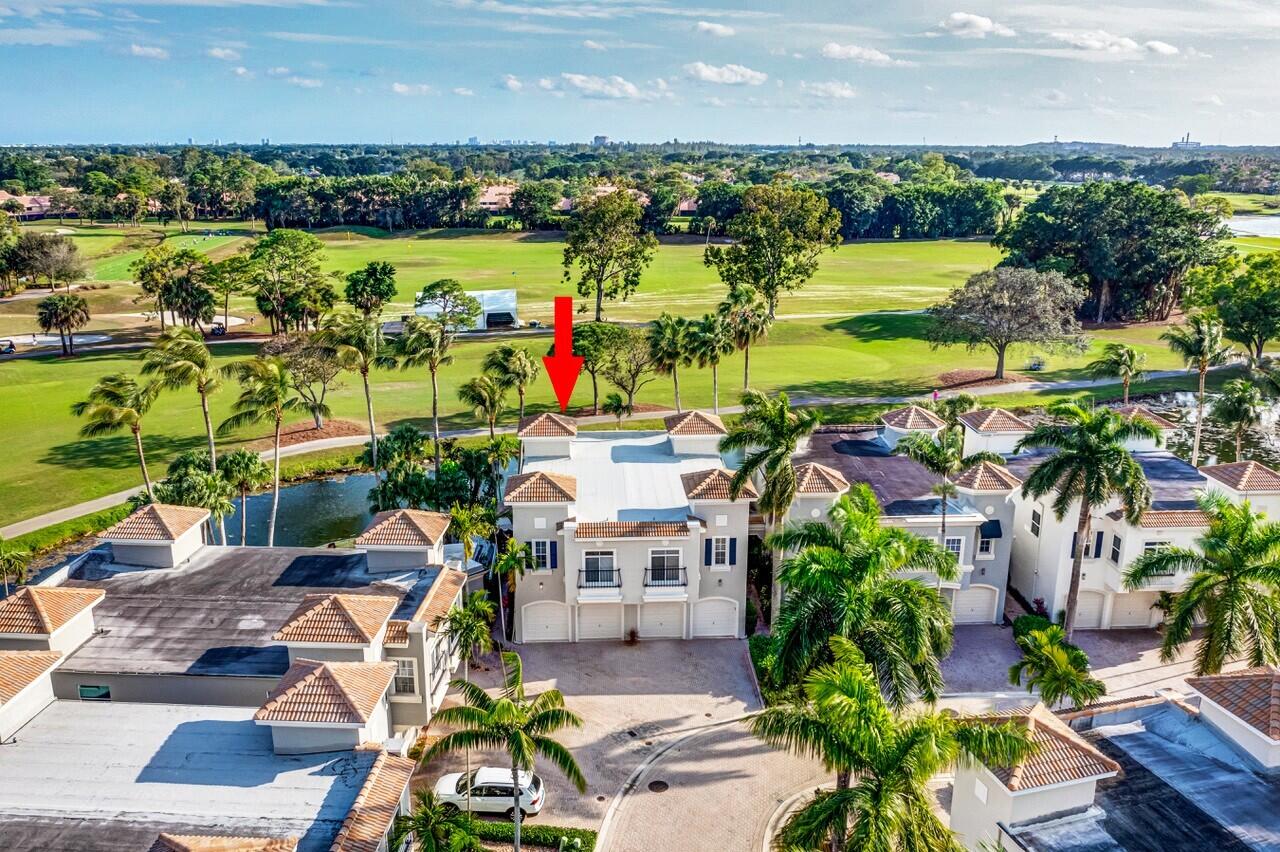 Property for Sale at 301 Resort Lane, Palm Beach Gardens, Palm Beach County, Florida - Bedrooms: 3 
Bathrooms: 2.5  - $710,000