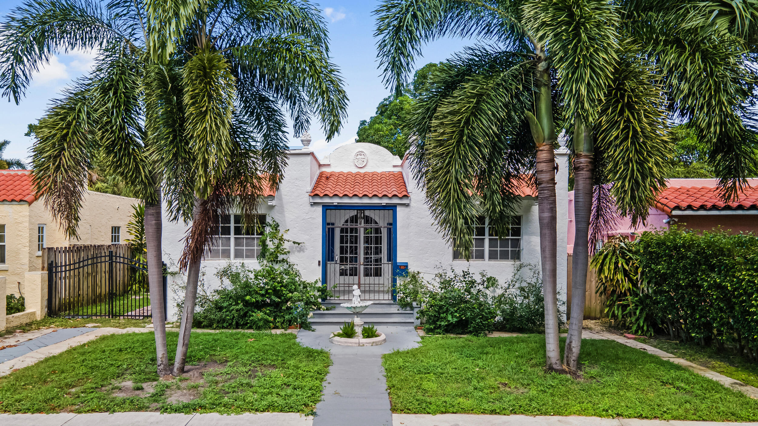 Property for Sale at 435 35th Street, West Palm Beach, Palm Beach County, Florida - Bedrooms: 3 
Bathrooms: 3  - $945,000