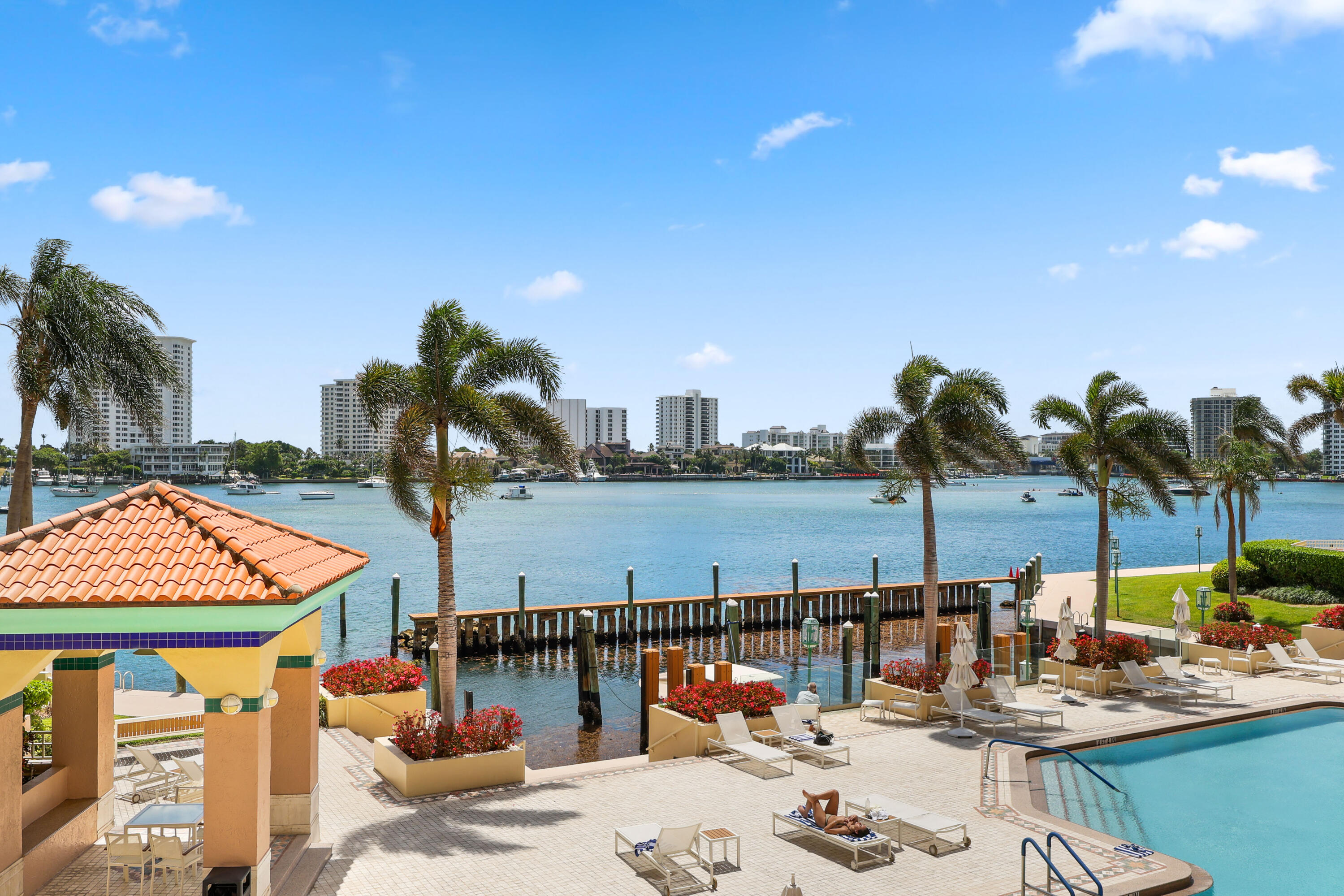 Property for Sale at 300 Se 5th Avenue 2050, Boca Raton, Palm Beach County, Florida - Bedrooms: 2 
Bathrooms: 2.5  - $2,000,000