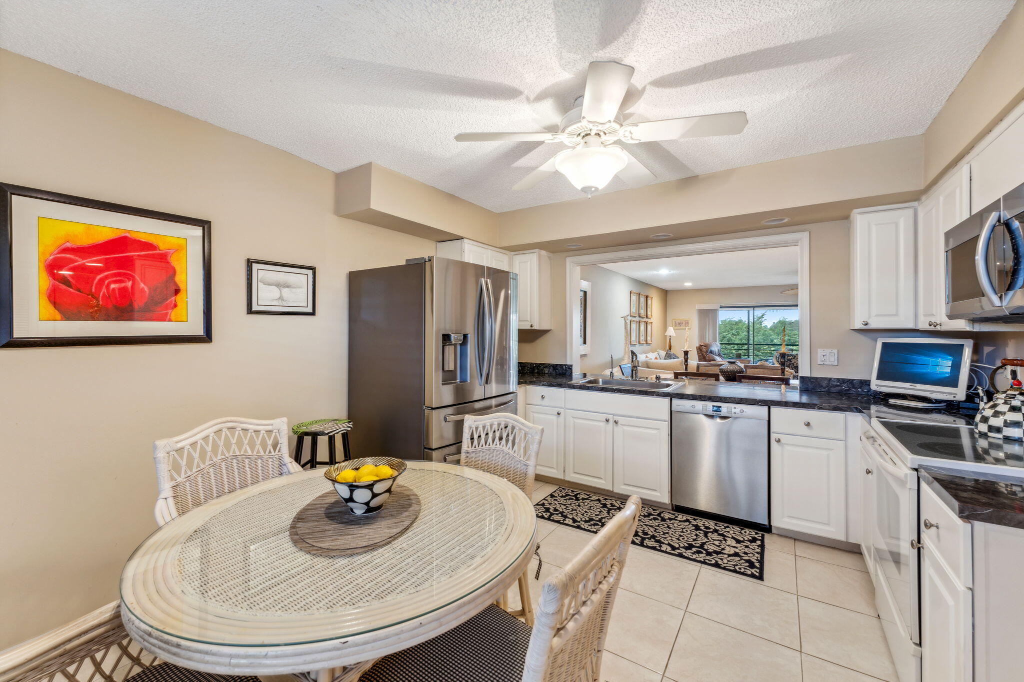 6394 Aspen Glen Circle 203, Boynton Beach, Palm Beach County, Florida - 2 Bedrooms  
2 Bathrooms - 