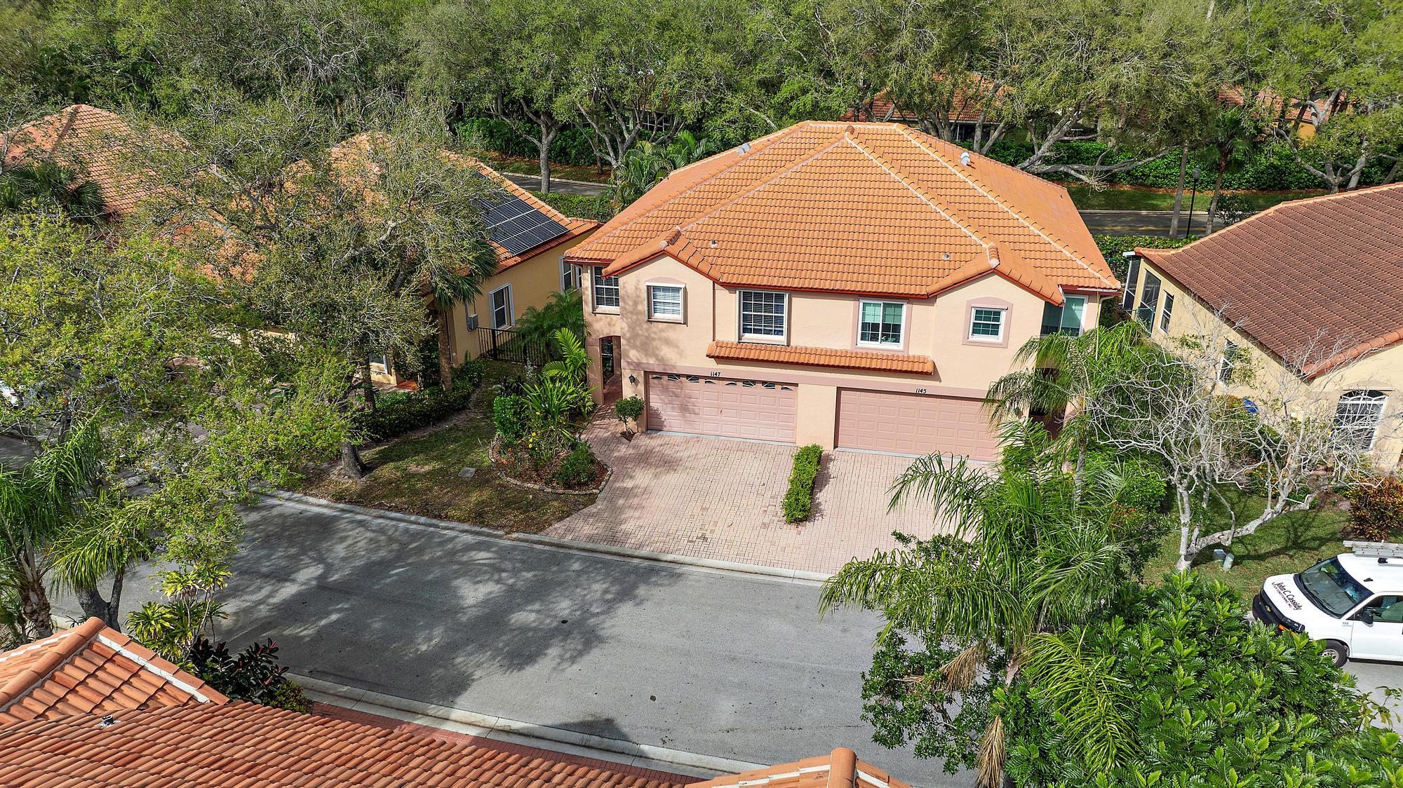 1147 Via Jardin, Riviera Beach, Palm Beach County, Florida - 3 Bedrooms  
2.5 Bathrooms - 