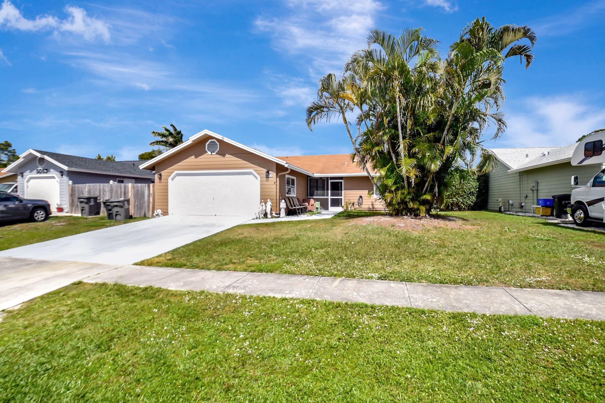 Property for Sale at 5059 El Claro Circle, West Palm Beach, Palm Beach County, Florida - Bedrooms: 3 
Bathrooms: 2  - $475,000