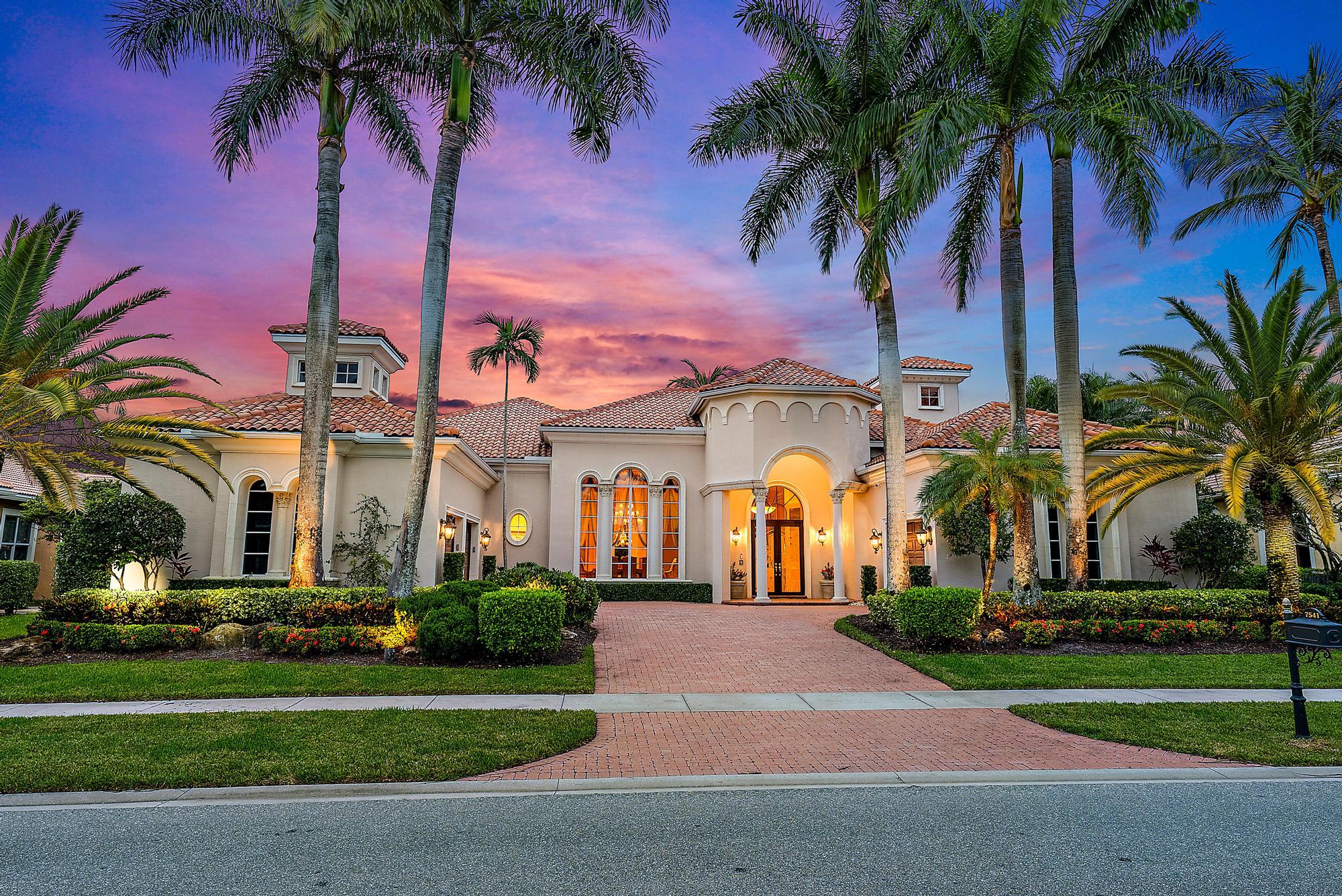 Property for Sale at 7541 Hawks Landing Drive, West Palm Beach, Palm Beach County, Florida - Bedrooms: 4 
Bathrooms: 4.5  - $2,950,000