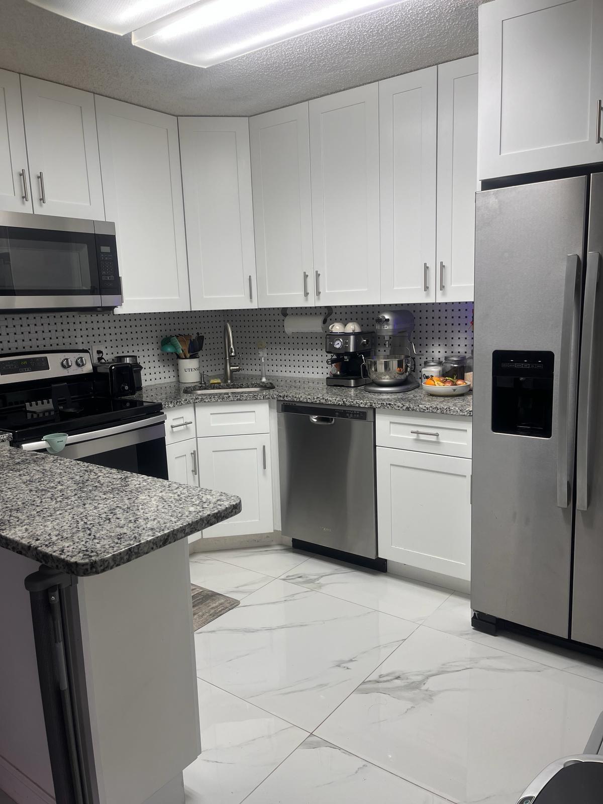 Property for Sale at 4988 Sable Pince Circle B2, West Palm Beach, Palm Beach County, Florida - Bedrooms: 2 
Bathrooms: 2  - $299,888